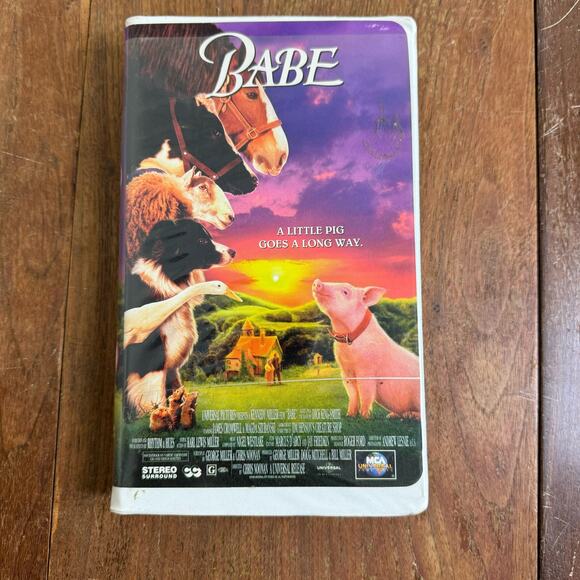 1995 Babe A little pig goes a long way Children's Live Action VHS Tape TESTED - Picture 1 of 5